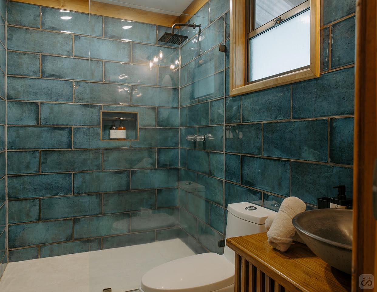 King Beachside Bungalow With AC - 7