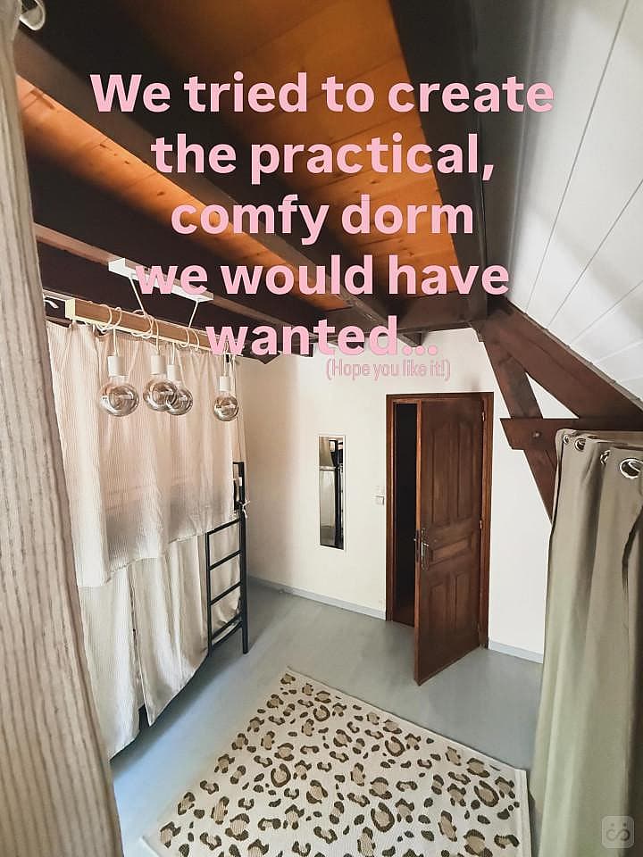 Bed In A 4-Bed Mixed Gender Room - 9