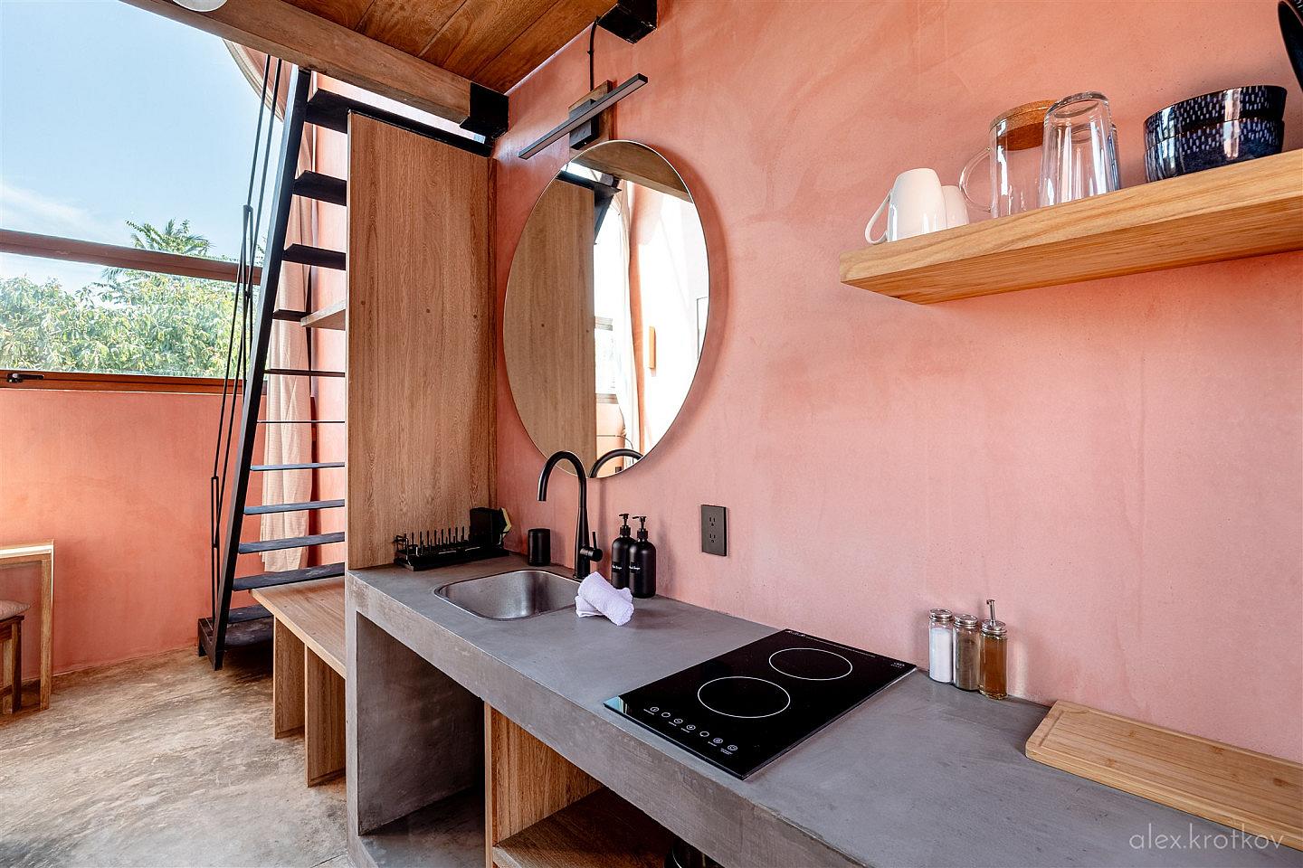 Arched King Loft - 4