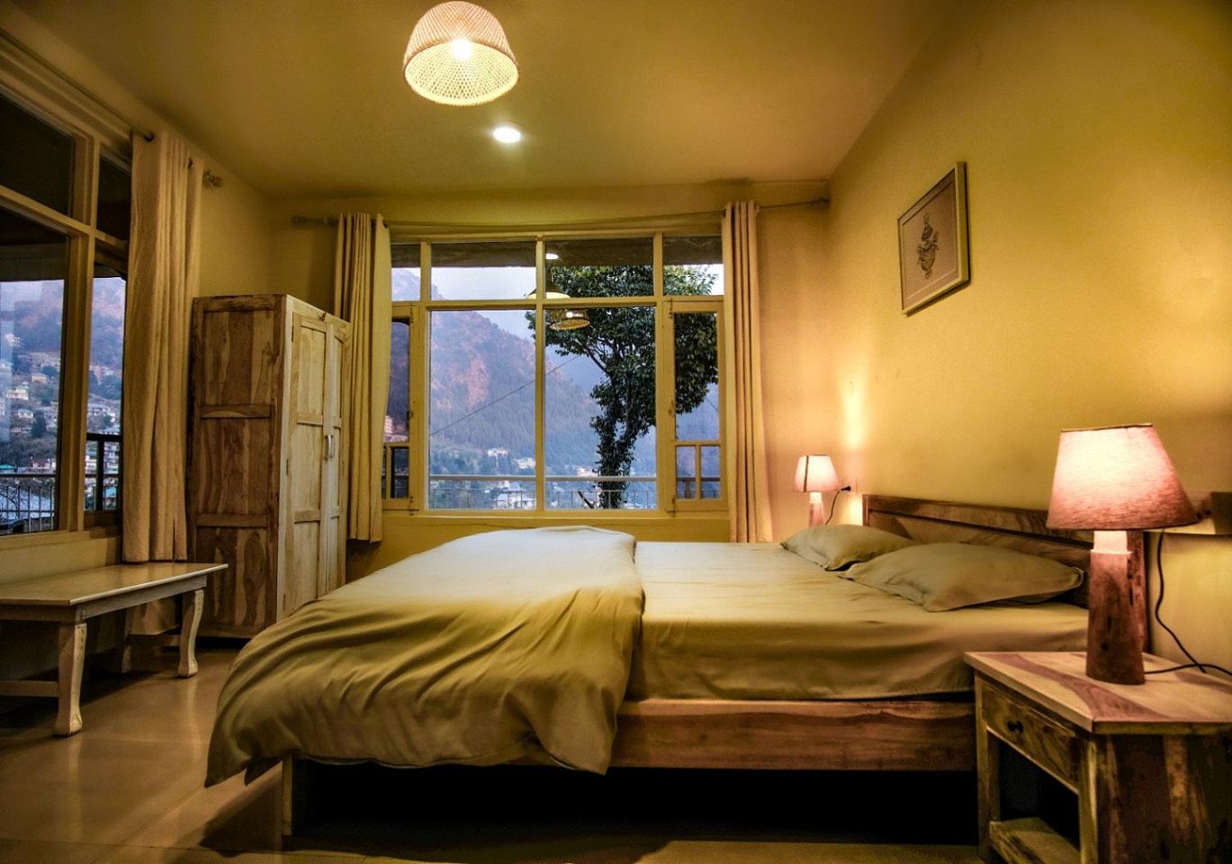 Premium Mountain Facing Room - 1