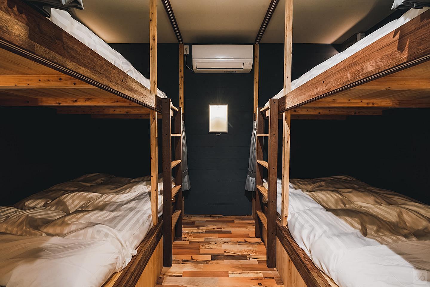 Bed In A 6-Bed Mixed Gender Room - 9