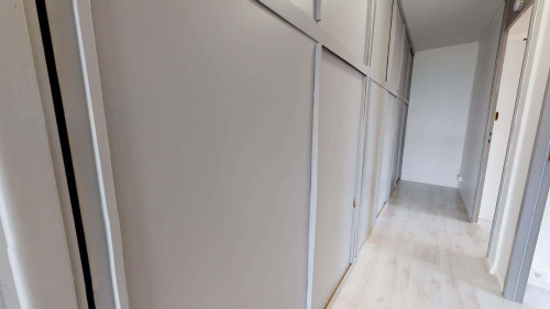 Room in Boulevard de l'Europe, Oullins-Pierre-Bénite for 82 m² with 3 bedrooms - Gallery - 8