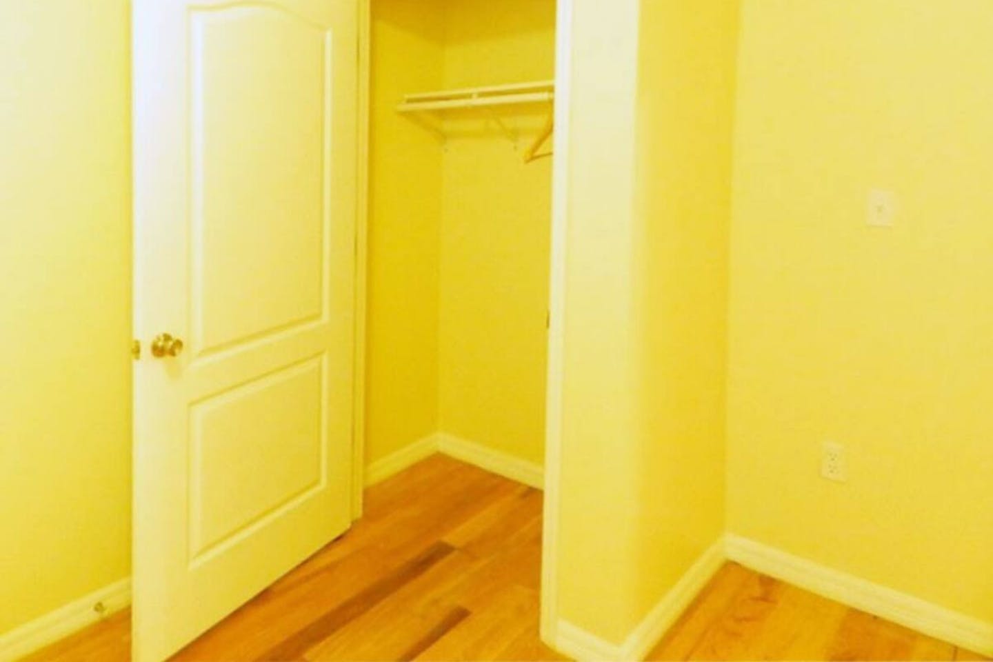 Room B - 3