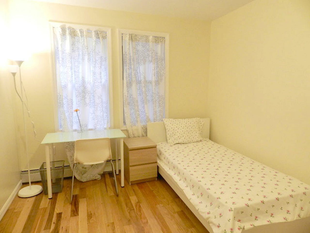 Room B - 7
