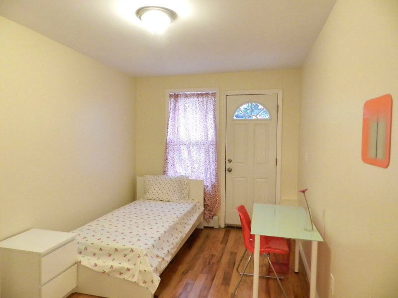 Room C - 16
