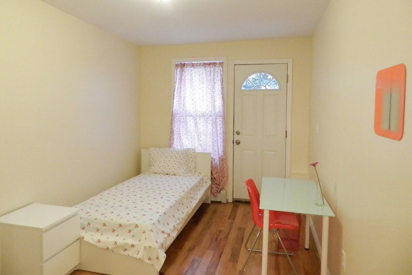 Room C - 4