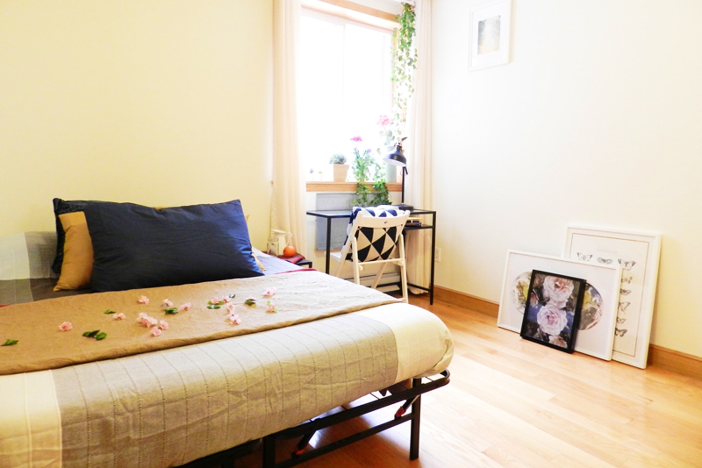 Room A - 4