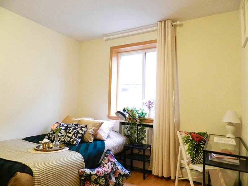 Room B - 14