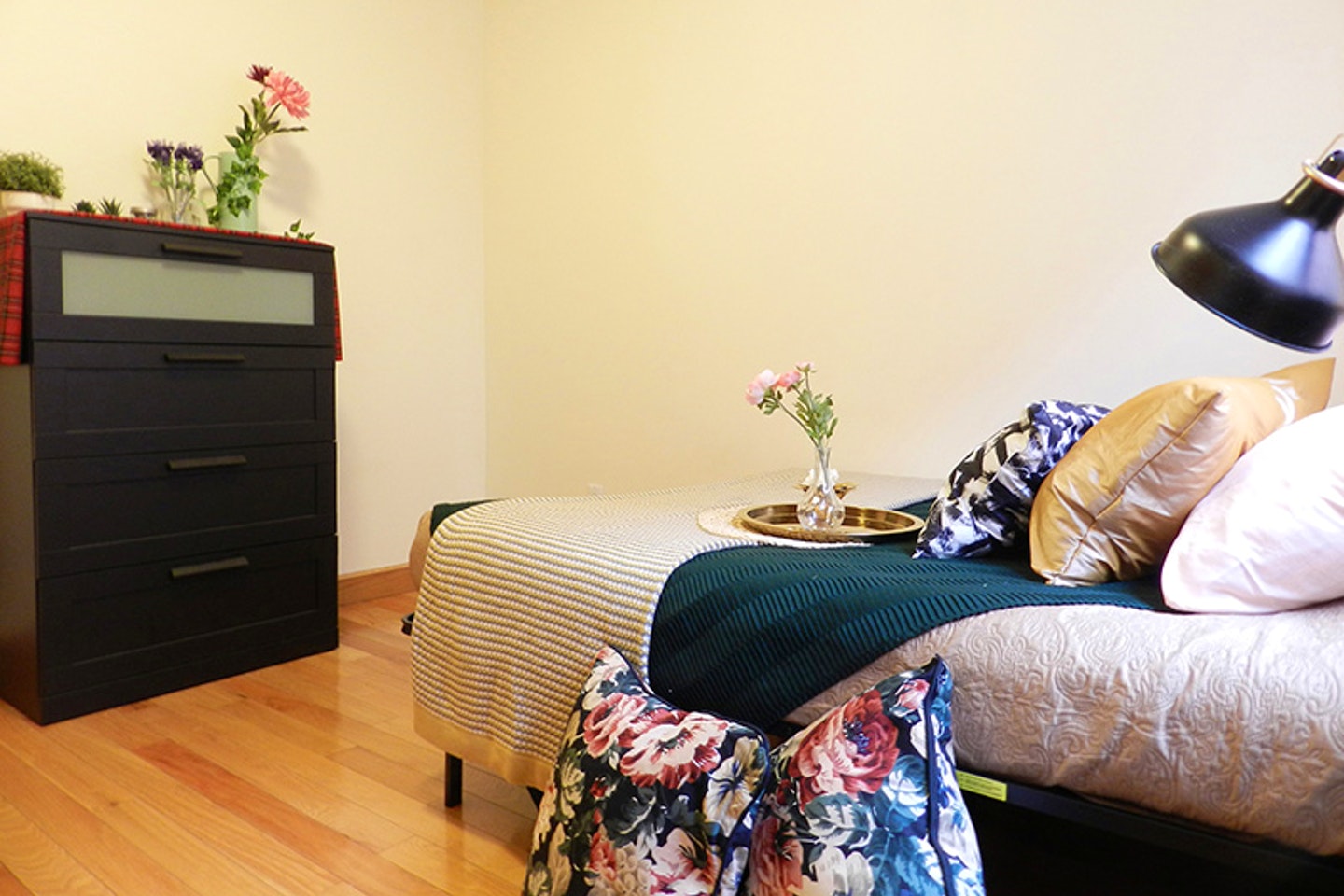 Room B - 5
