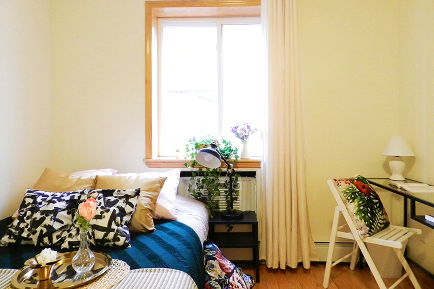 Room B - 3