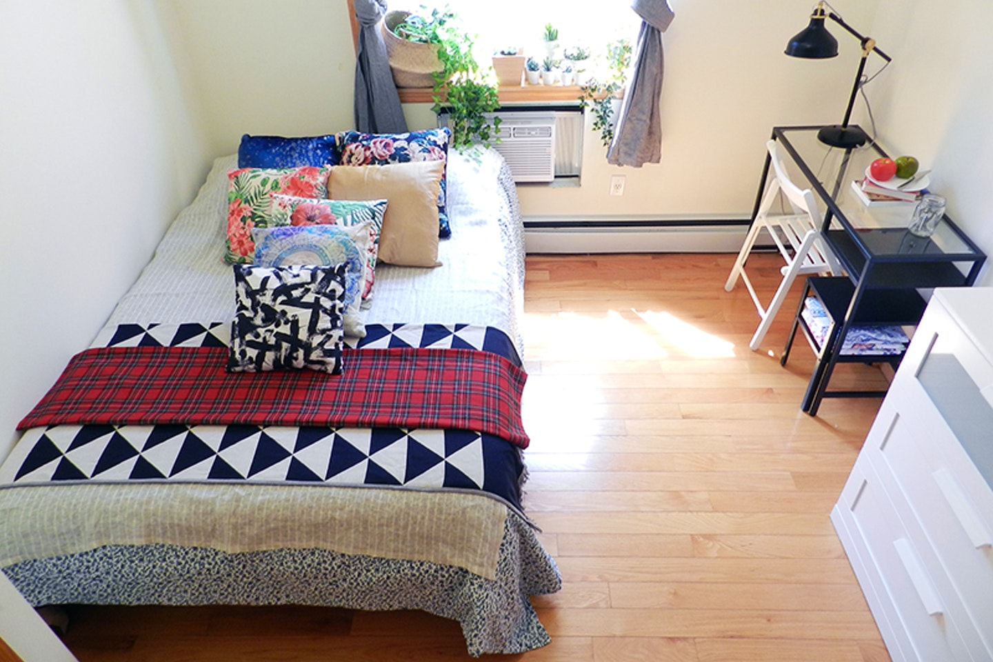 Room C - 2