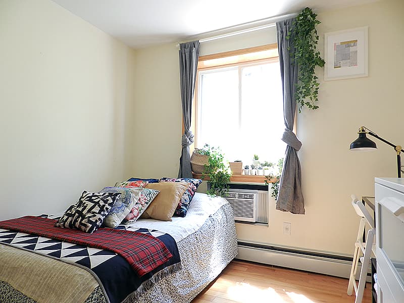 Room C - 20