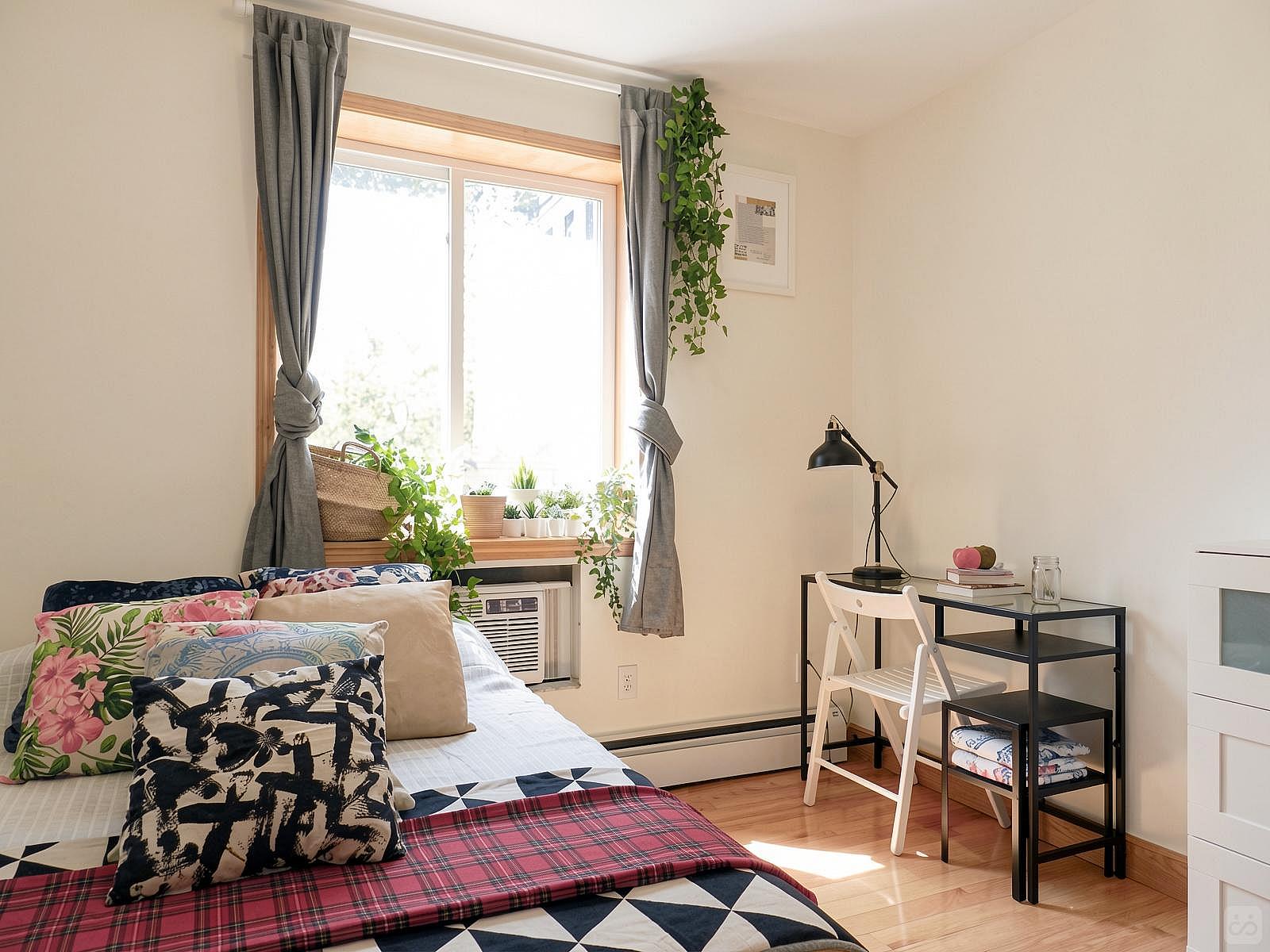 Room C - 25