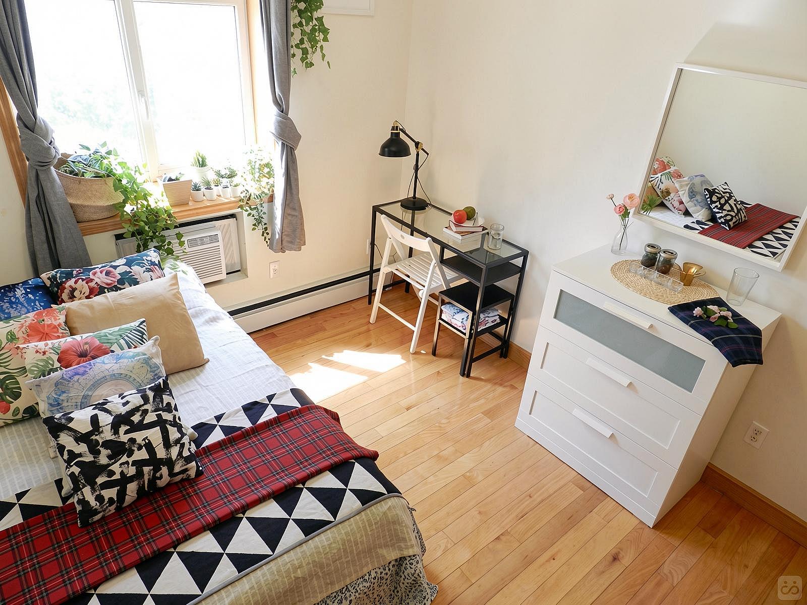 Room C - 27