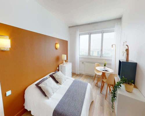 Chambre dans le Rue de Bezons
