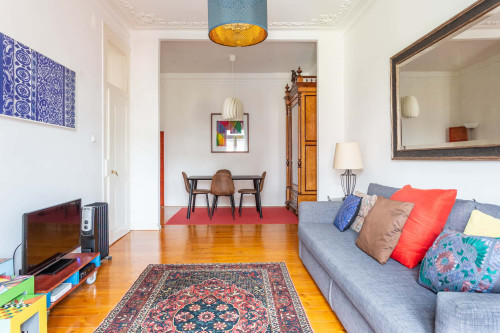 Apartment in Rua da Glória, Lisboa for 80 m² with 2 bedrooms