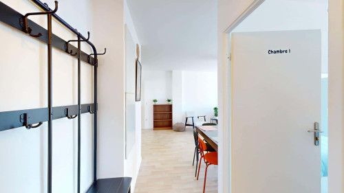 Room in Avenue Edouard Vaillant, Bobigny for 89 m² with 4 bedrooms - Gallery - 15