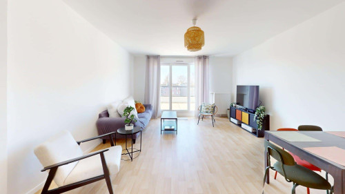 Room in Avenue Edouard Vaillant, Bobigny for 89 m² with 4 bedrooms - Gallery - 9