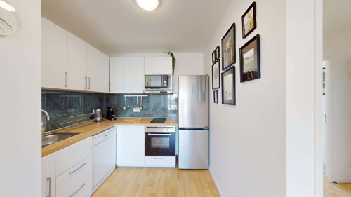 Room in Avenue Edouard Vaillant, Bobigny for 89 m² with 4 bedrooms - Gallery - 11