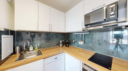 Room in Avenue Edouard Vaillant, Bobigny for 89 m² with 4 bedrooms - Gallery - 10