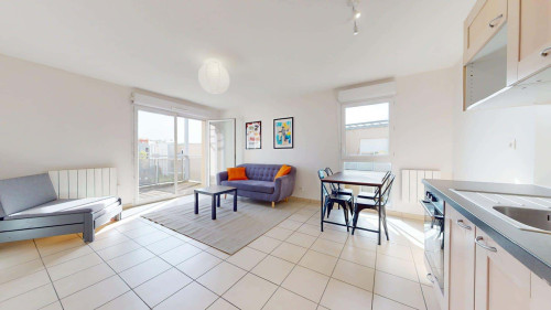 Apartment in Rue des Lads, Bron for 60 m² with 2 bedrooms - Gallery - 16