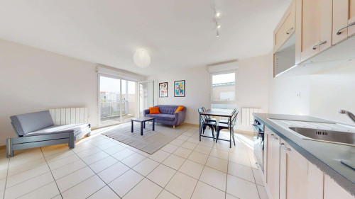 Apartment in Rue des Lads, Bron for 60 m² with 2 bedrooms - Gallery - 15