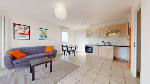 Apartment in Rue des Lads, Bron for 60 m² with 2 bedrooms