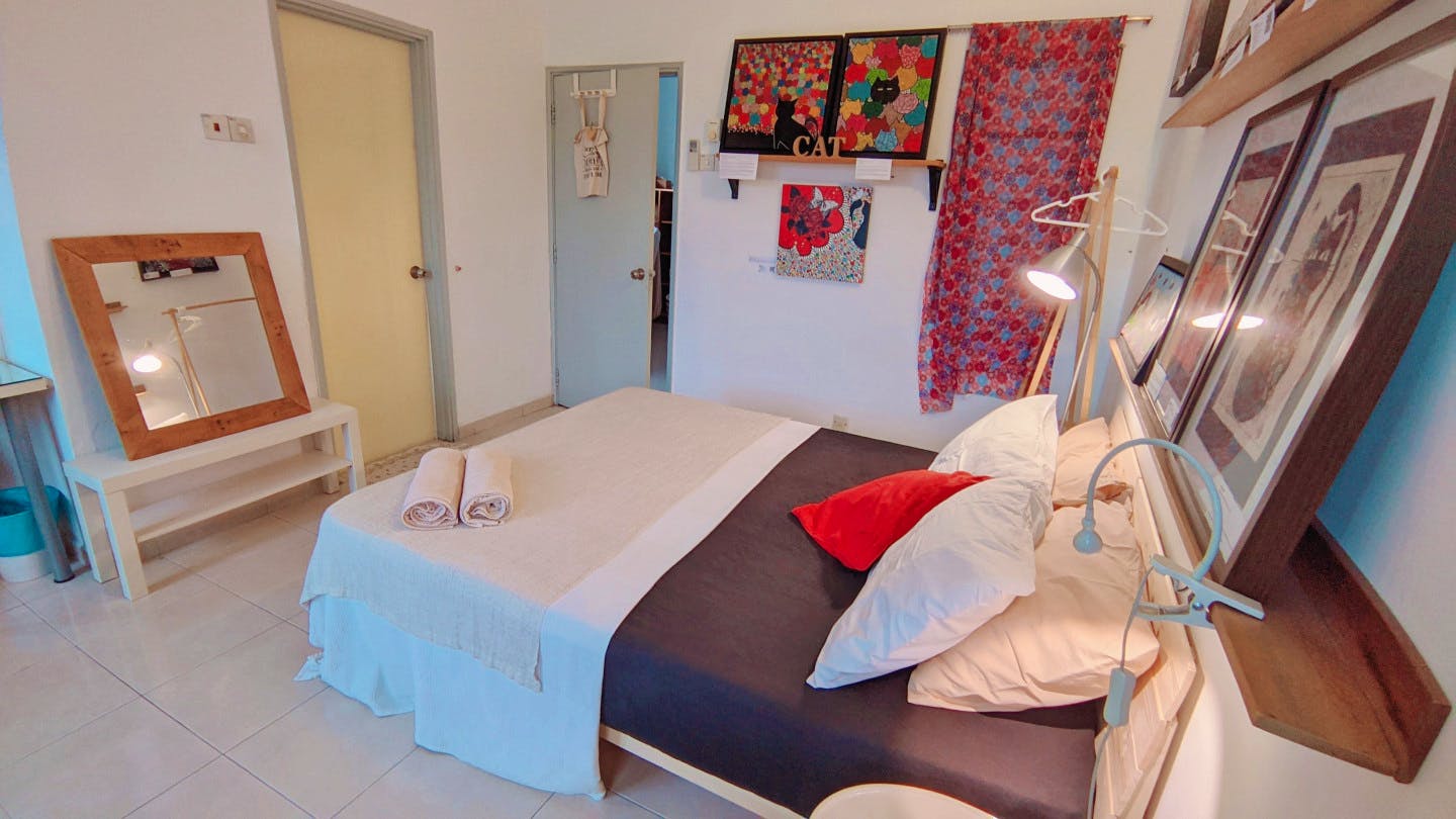  The Artist Studio  -  Vibrant Boho Styled House w/ Coworking  - Gallery -  12