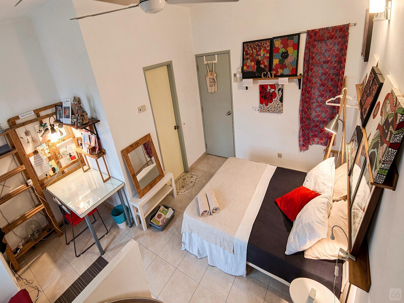 The Artist Studio  -  Vibrant Boho Styled House w/ Coworking  - Gallery -  39