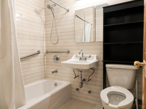 29th Home - Gallery - 27