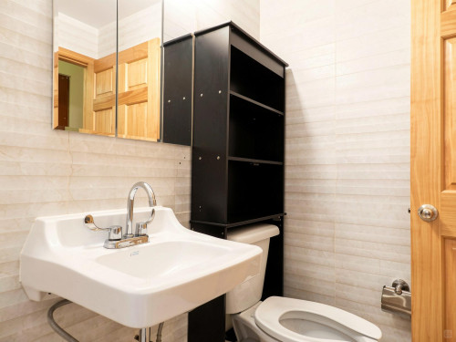 29th Home - Gallery - 30