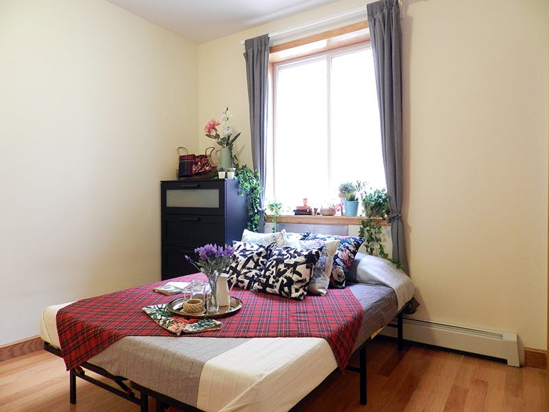 Room A - Double Bed W/ Own Bath - 1