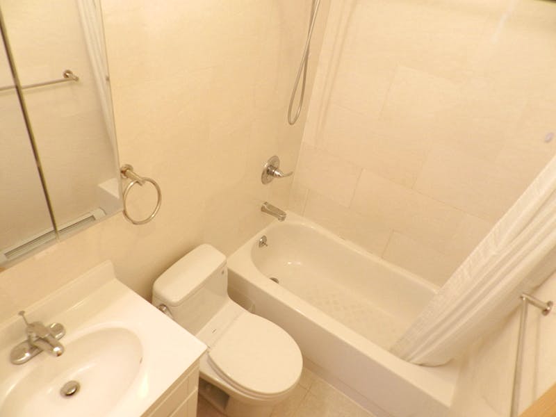 Room A - Double Bed W/ Own Bath - 24
