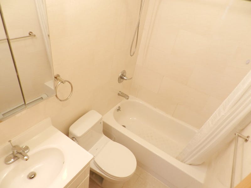 Room A - Double Bed W/ Own Bath - 12