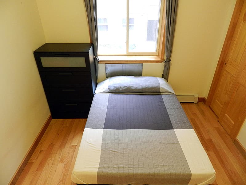 Room A - Double Bed W/ Own Bath - 41