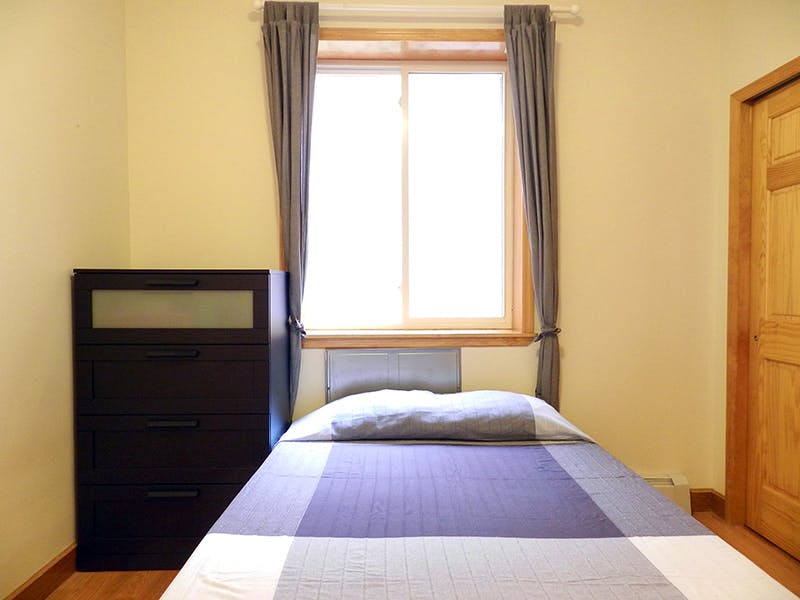Room A - Double Bed W/ Own Bath - 14