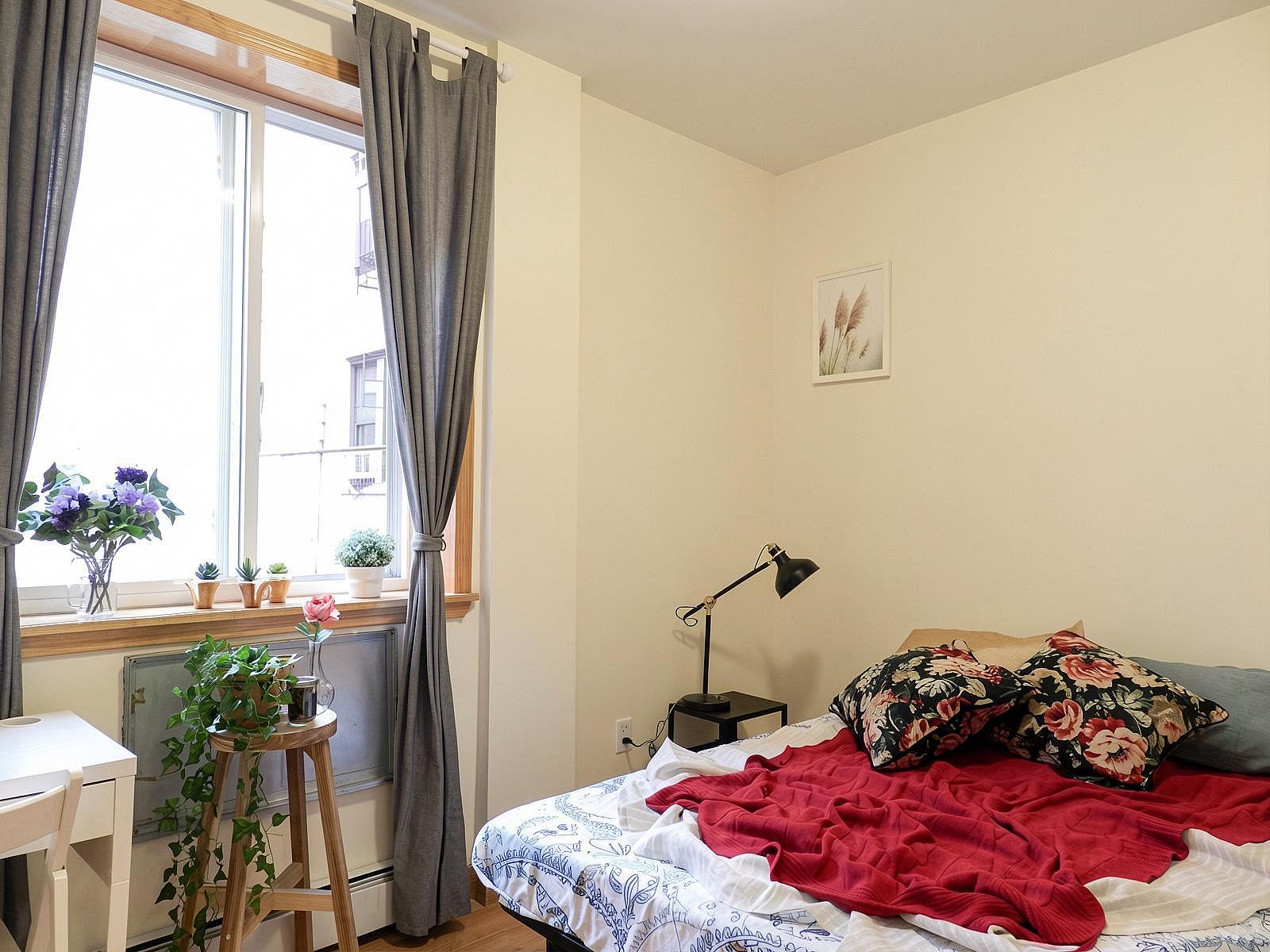 Room B - 39