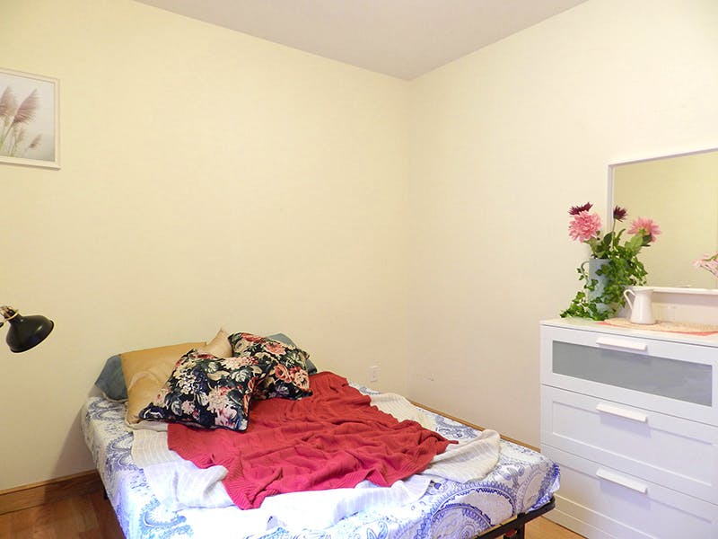 Room B - 19