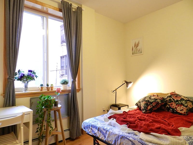 Room B - 15