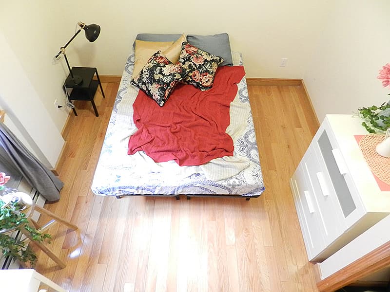 Room B - 35