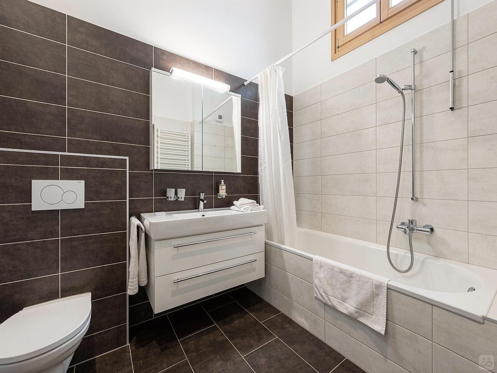 Single Room - Charming Chalet w/ Stunning Alps View w/ Coworking + Outdoor Areas - Gallery - 42