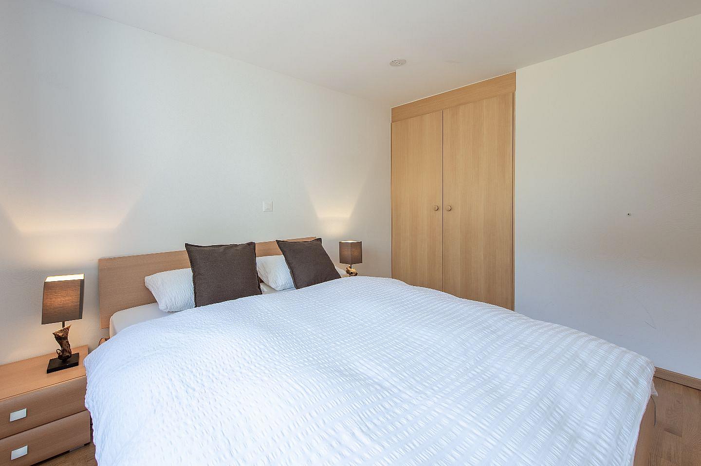 Double Room - Charming Chalet w/ Stunning Alps View w/ Coworking + Outdoor Areas - Gallery - 40