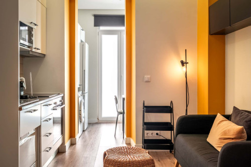 Apartment in Rua Doutor Álvaro de Castro, Lisboa for 36 m² - Gallery - 9