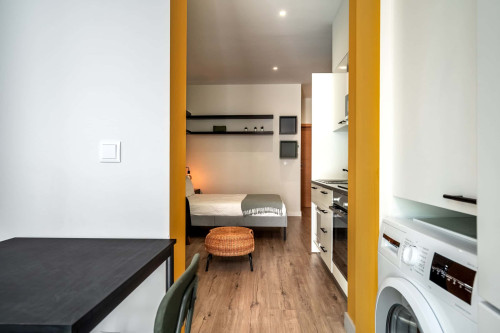 Apartment in Rua Doutor Álvaro de Castro, Lisboa for 36 m² - Gallery - 14