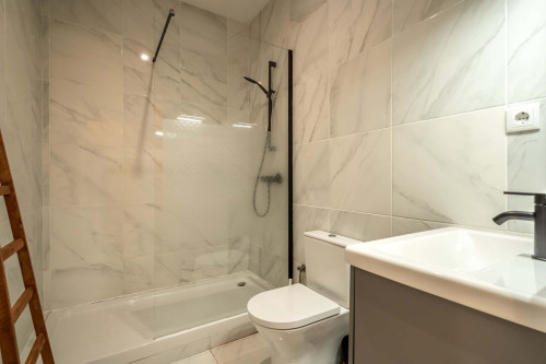 Apartment in Rua Doutor Álvaro de Castro, Lisboa for 36 m²