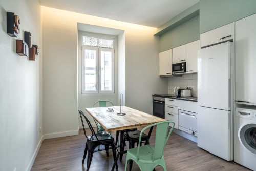 Apartment in Rua Doutor Álvaro de Castro, Lisboa for 52 m² with 1 bedroom