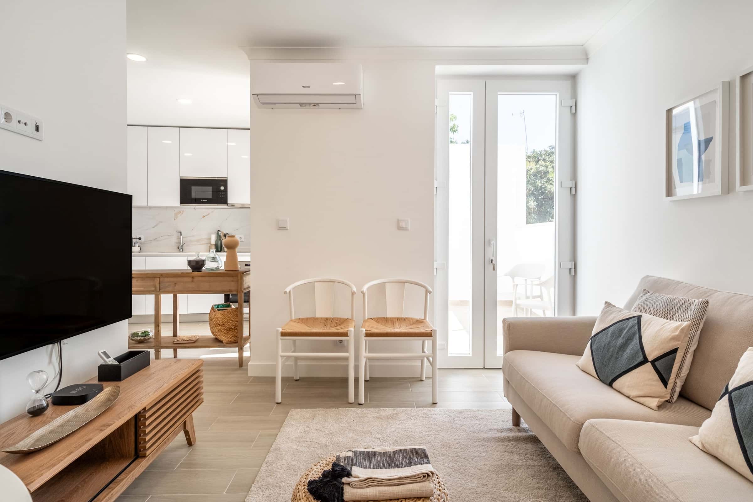 Apartment In Rua Do Passadiço, Lisboa For 70 M² With 1 Bedroom - 1