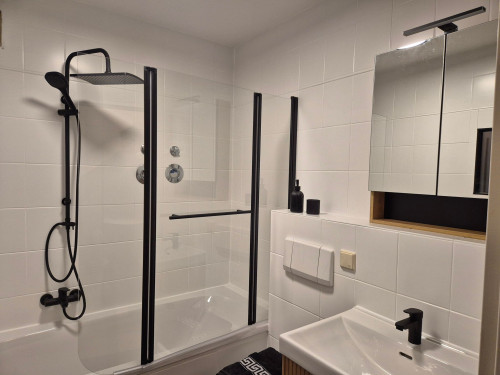 Beautiful & stylishly furnished business apartment near the Elbe