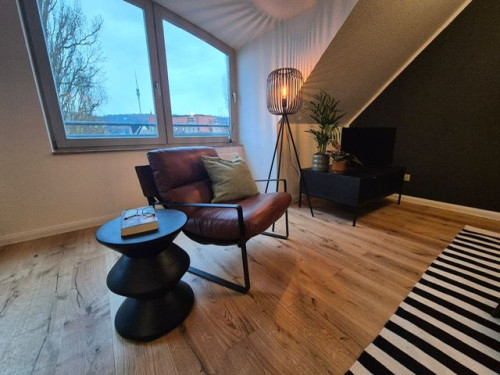 Beautiful & stylishly furnished business apartment near the Elbe