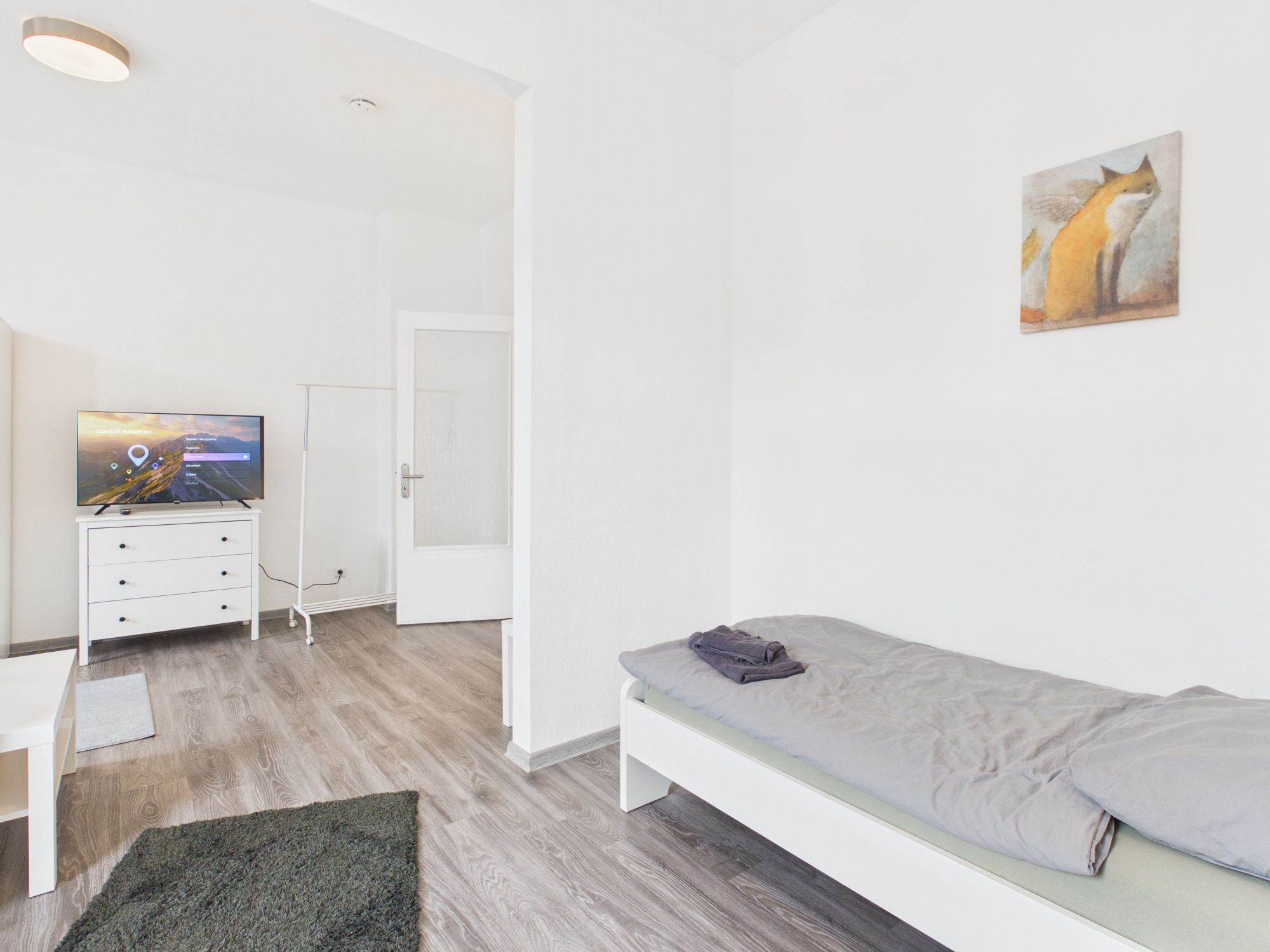 Business Apartment With Balcony And Open Living Concept In Bremerhaven - 5